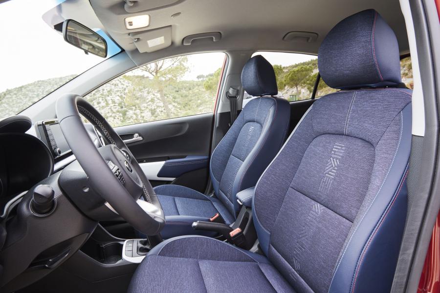 Интерьер Kia Picanto EcoDynamics 2017 года  (WW) (фото 36 из 77)